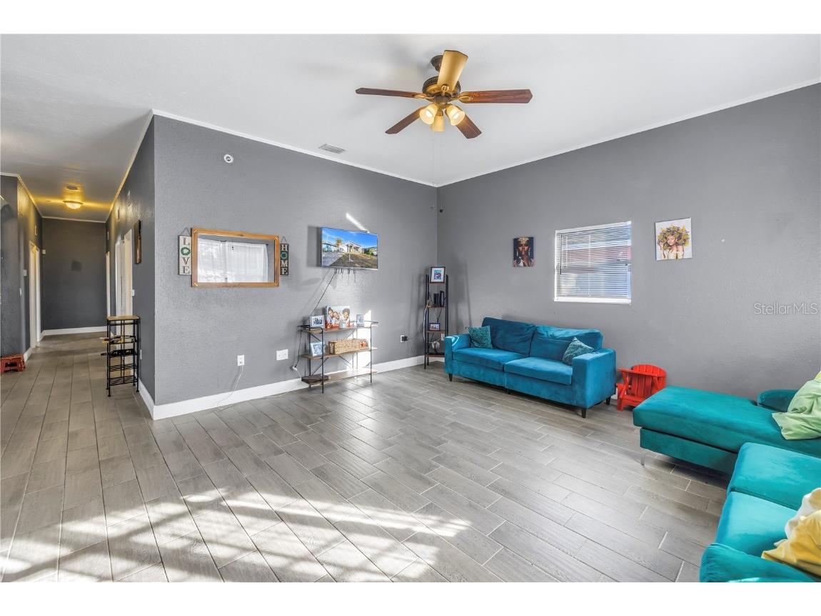 1410 Prescott Street S Saint Petersburg FL 33712 TB8345243 image6