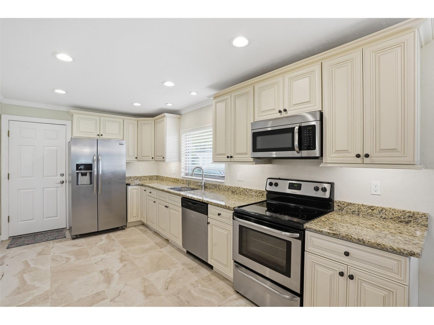 1410 Tredegar Drive Fort Myers FL 33919 C7523631 image11