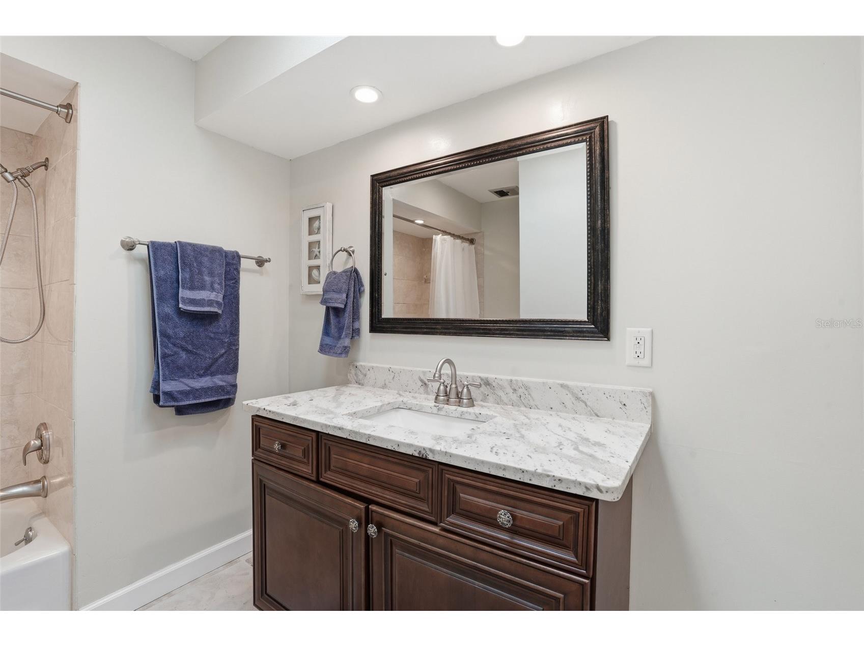 1410 Tredegar Drive Fort Myers FL 33919 C7523631 image22