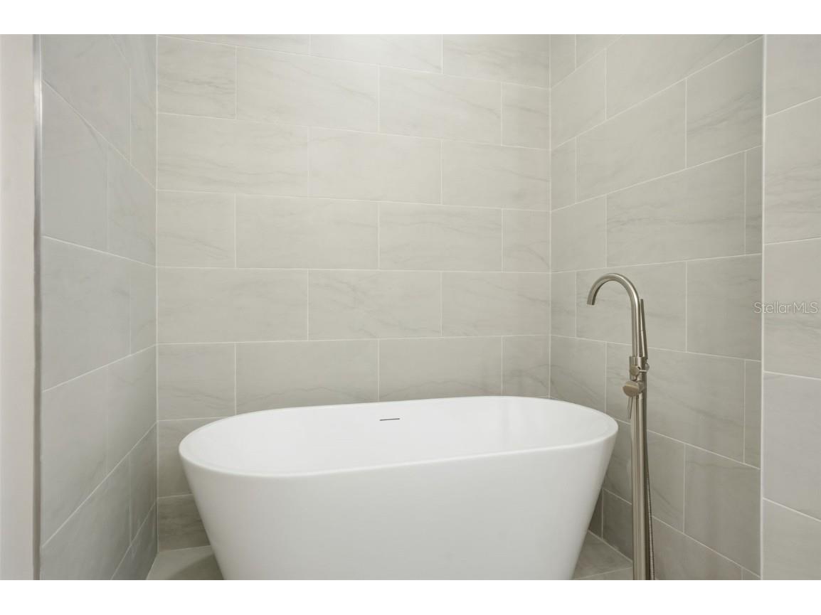 14100 Olympic Village Lane Brooksville FL 34614 W7880497 image34