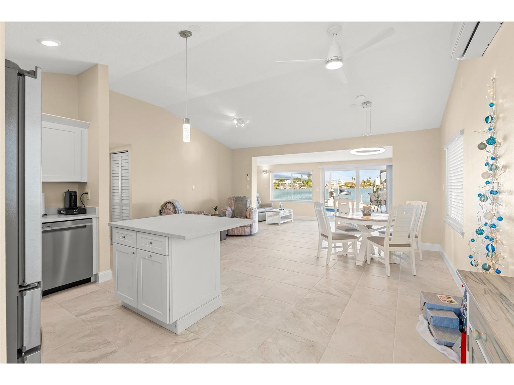 14103 E Parsley Drive Madeira Beach FL 33708 TB8457305 image8