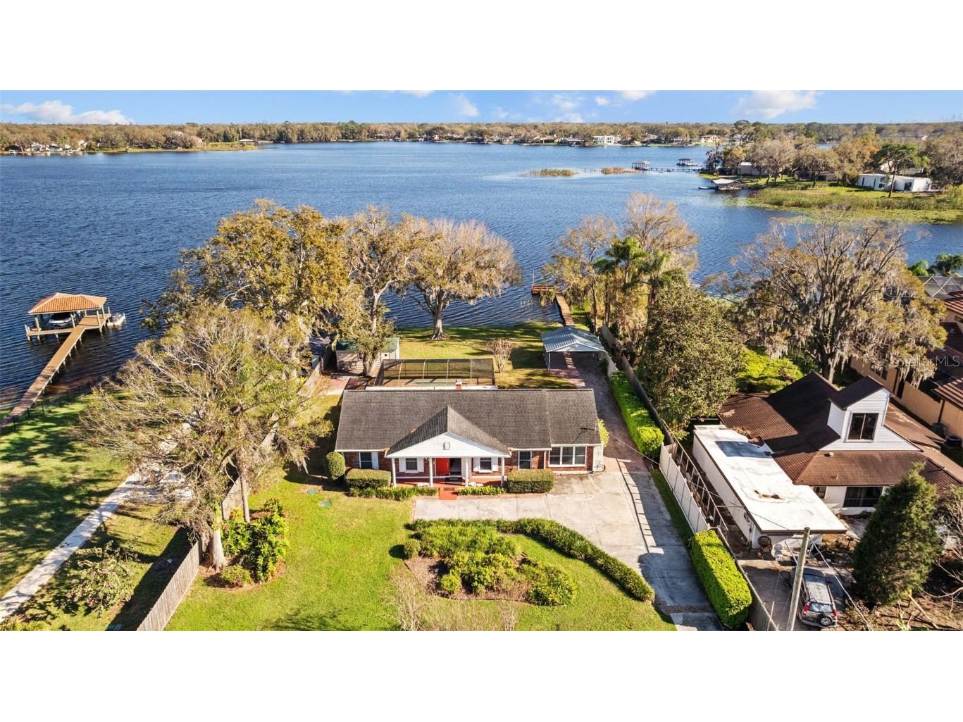 14103 Lake Magdalene Boulevard Tampa FL 33618 TB8355879 image1