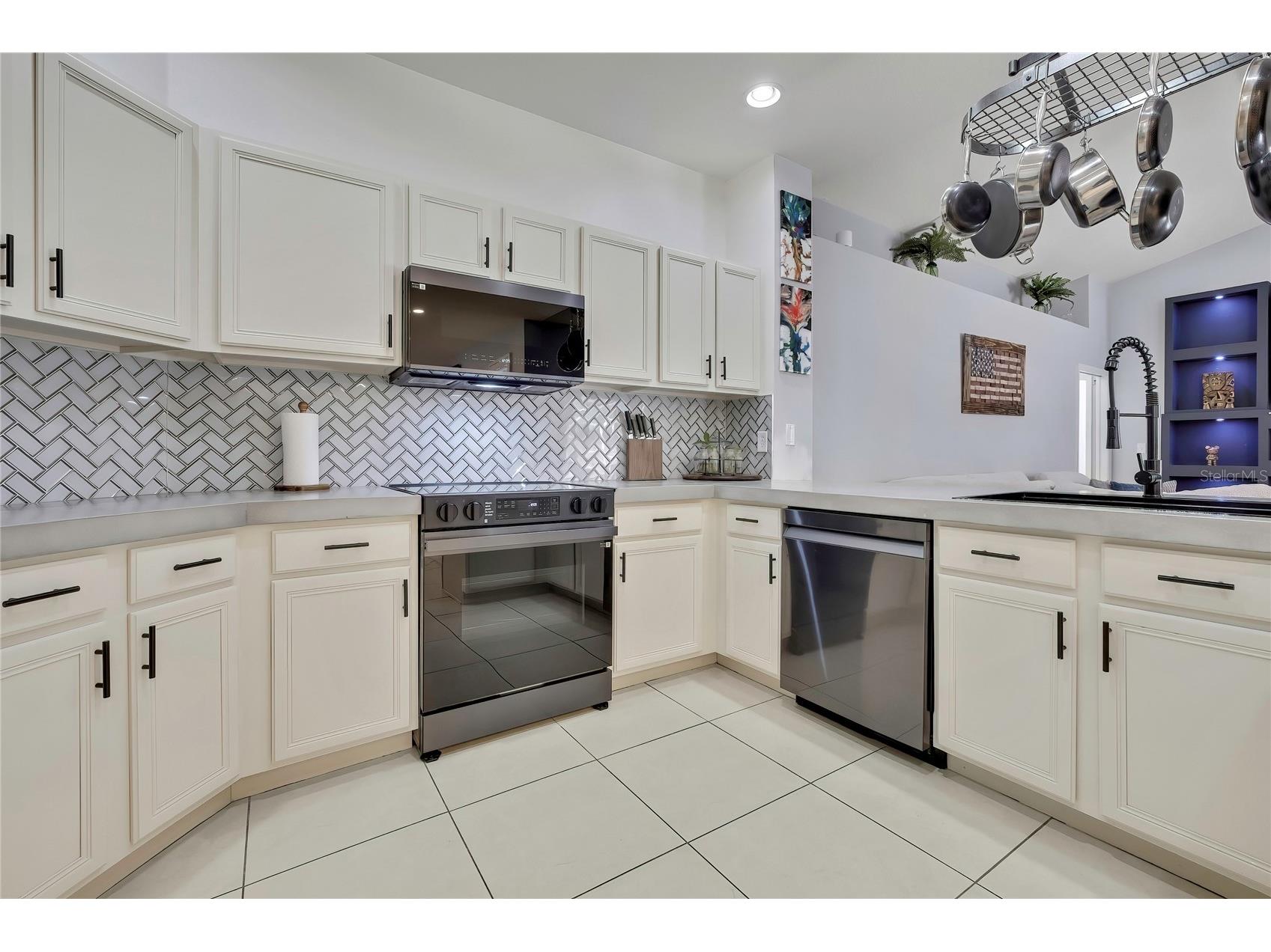 14105 Marlberry Way Odessa FL 33556 TB8502938 image10