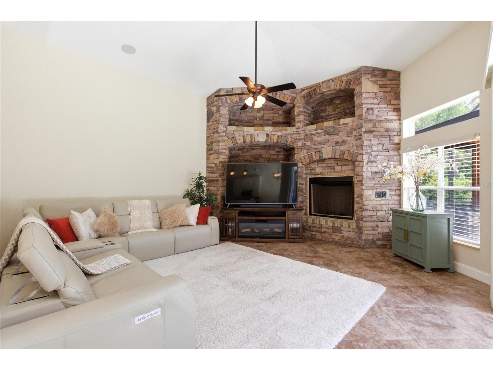 14106 Oakwood Cove Lane Orlando FL 32832 O6404573 image26