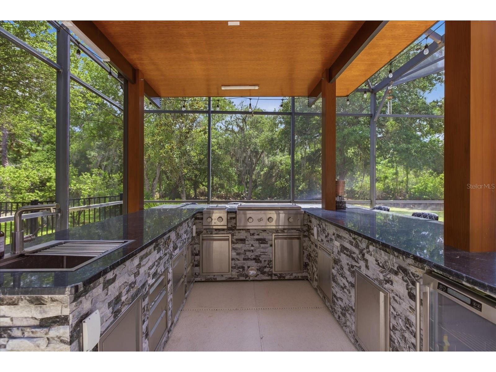 14106 Oakwood Cove Lane Orlando FL 32832 O6404573 image51