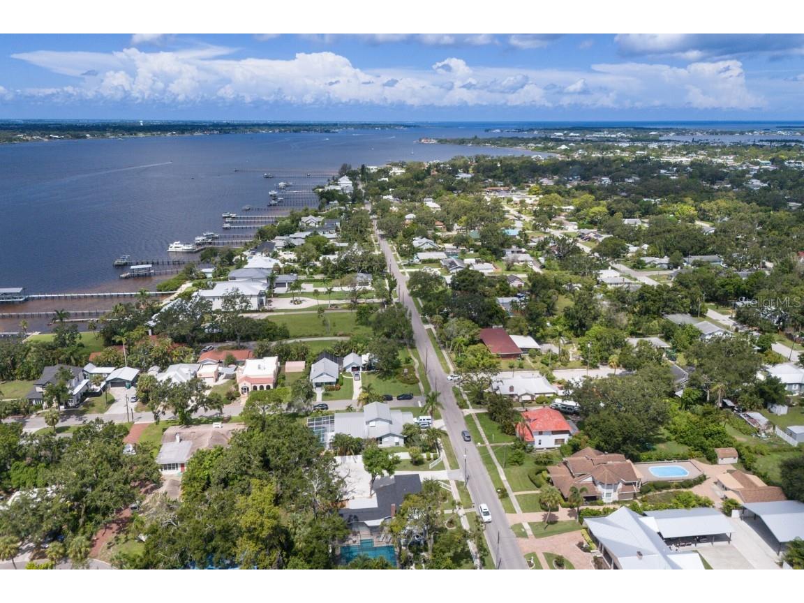 1411 4th Street W Palmetto FL 34221 A4661811 image54