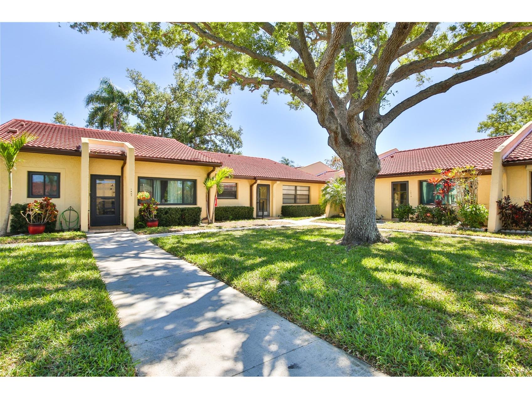 1411 57th Street W #1411 Bradenton FL 34209 A4687811 image1