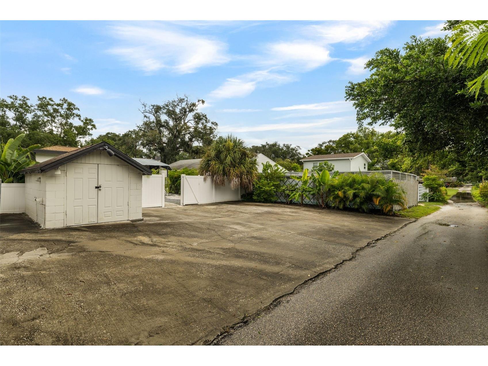 1411 E Henry Avenue Tampa FL 33604 TB8504595 image33