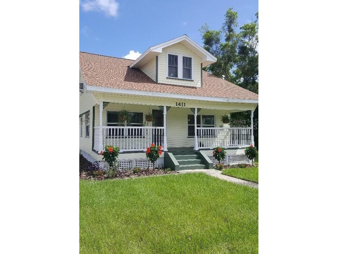 1411 E New York Ave Deland FL 32724 V4948129 image1