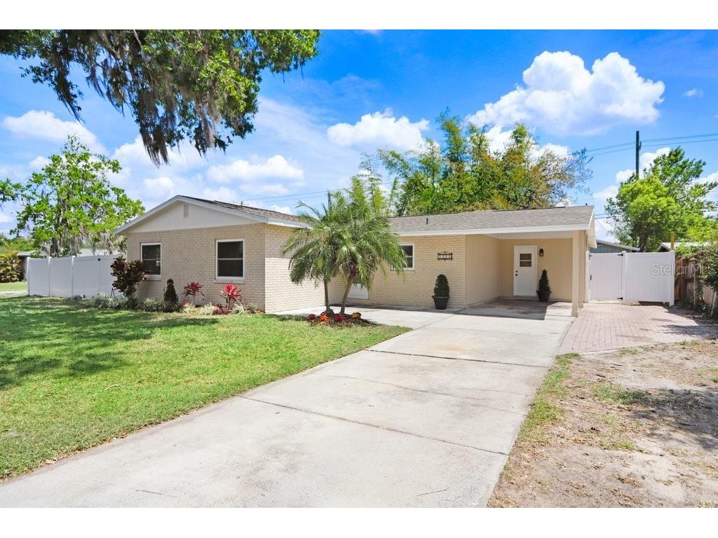 1411 Fernwood Place Seffner FL 33584 L4952144 image1