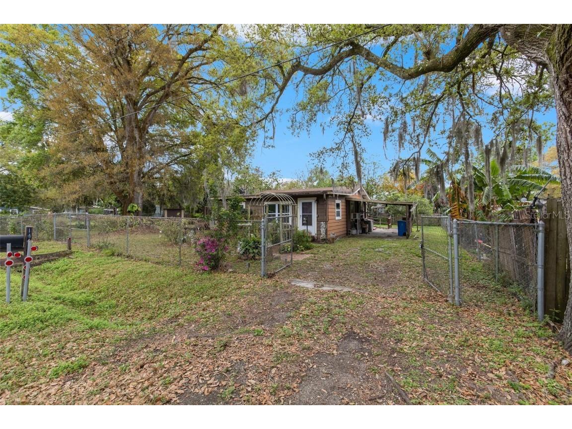 1411 Grant Street Dover FL 33527 T3509410 image1