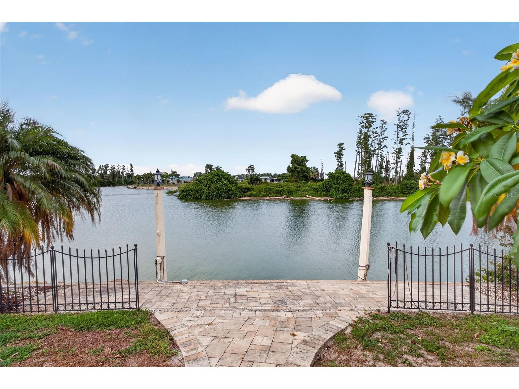1411 Jacobson Circle Sun City Center FL 33573 - Middle lake TB8514153 image1