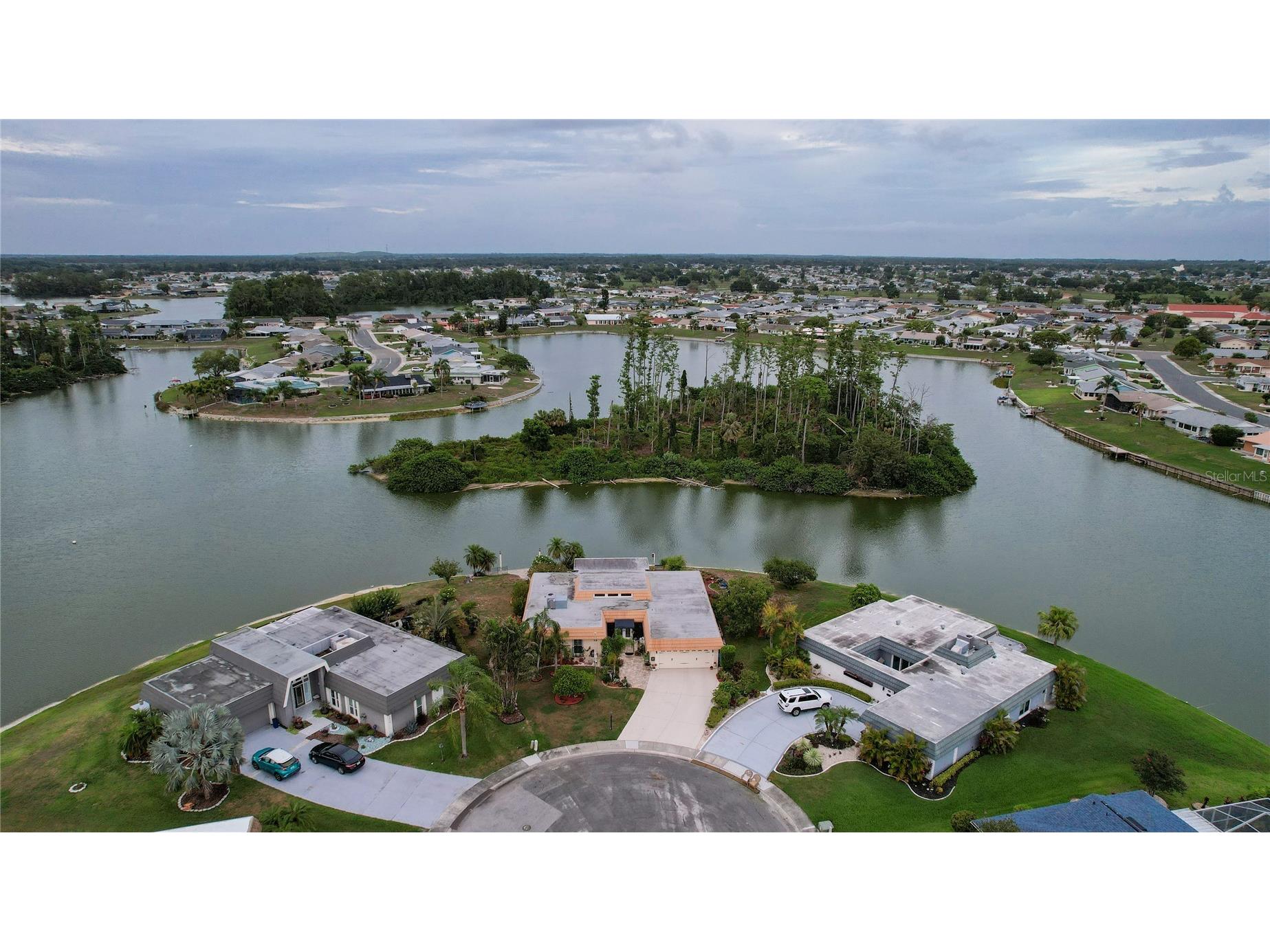 1411 Jacobson Circle Sun City Center FL 33573 - Middle lake TB8514153 image56