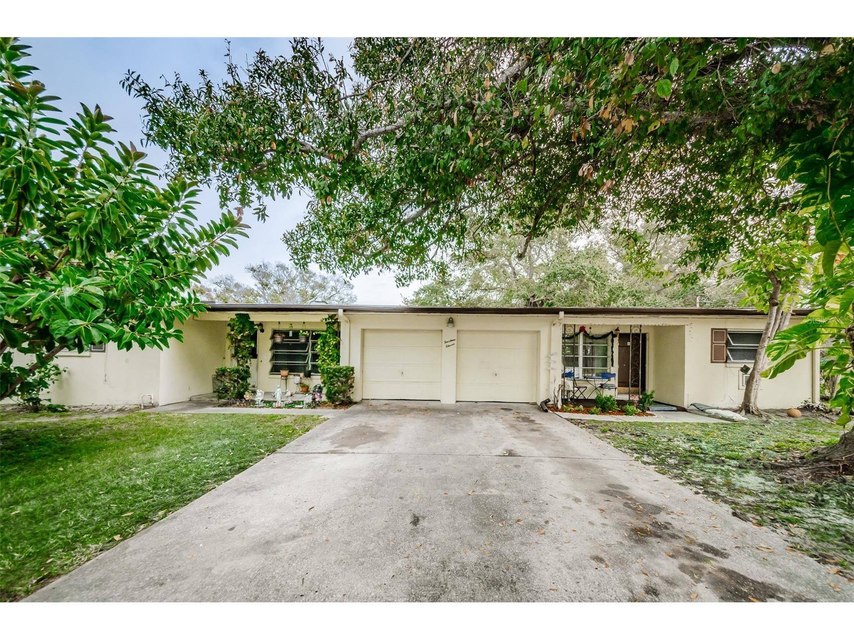 1411 Kennywood Drive #A & B Largo FL 33770 TB8497359 image1
