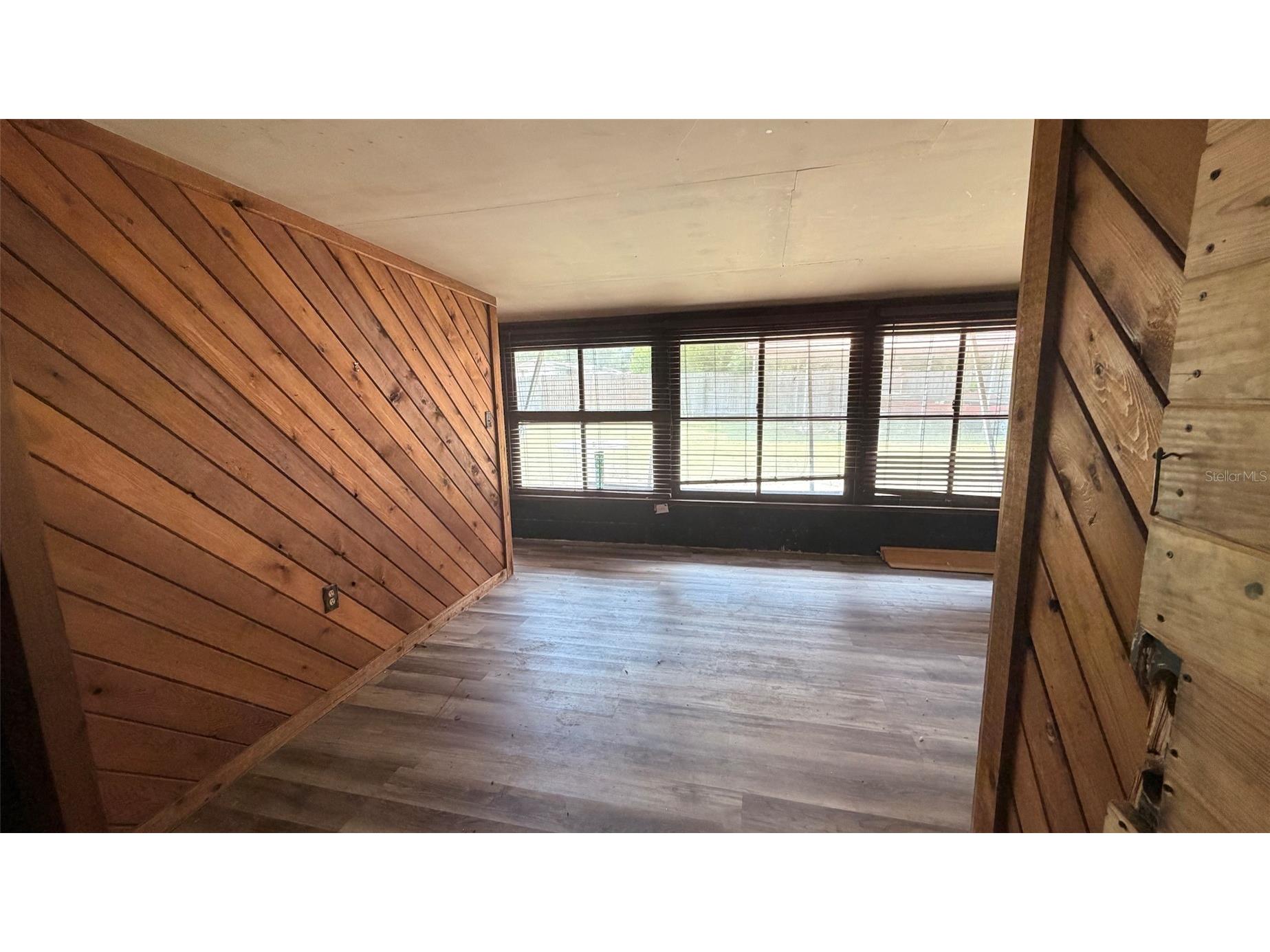 1411 Lakeshore Drive Inverness FL 34450 TB8524957 image16