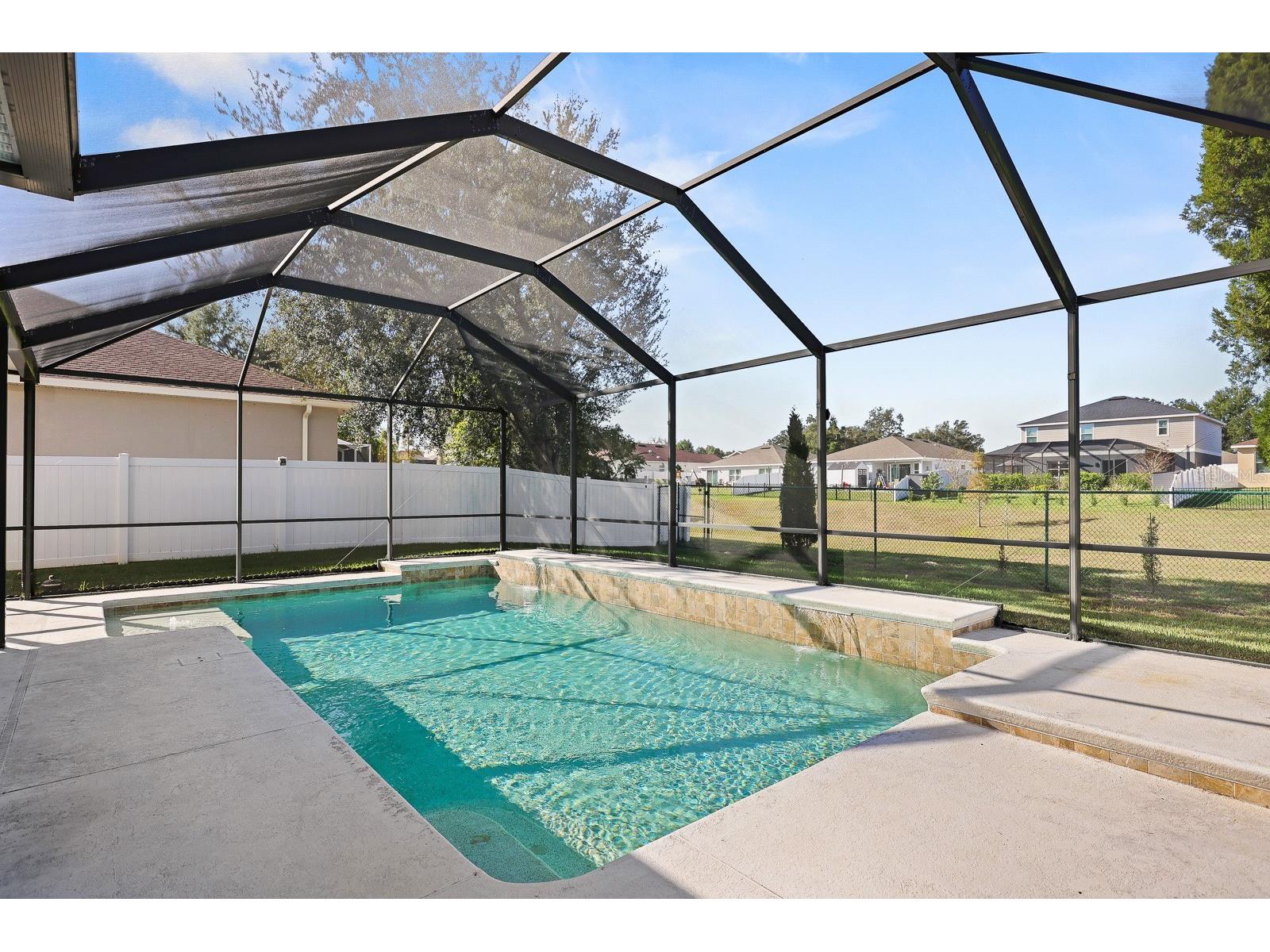 1411 Main Street Valrico FL 33594 TB8454257 image39