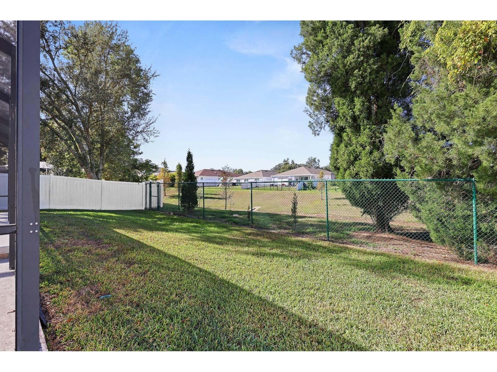 1411 Main Street Valrico FL 33594 TB8454257 image42