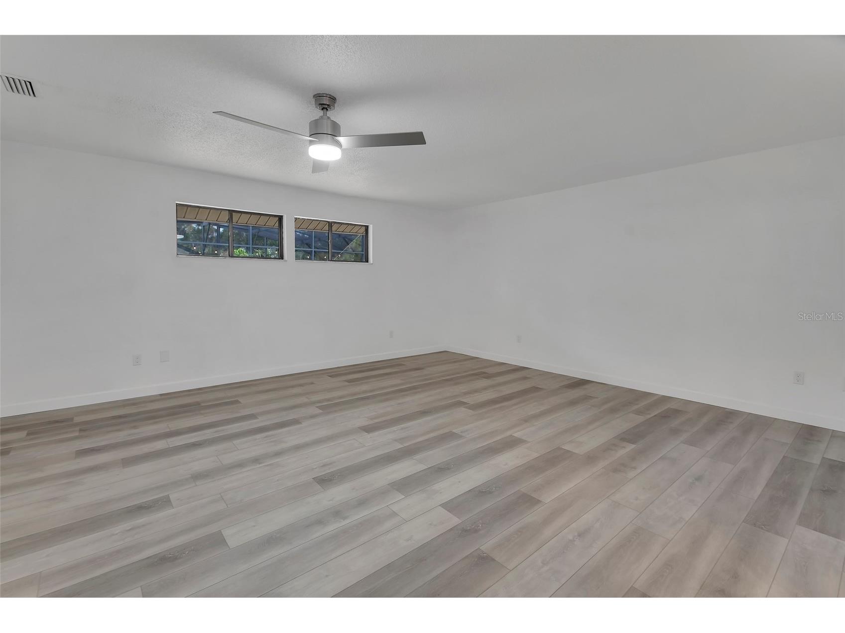 1411 N Beach Street Ormond Beach FL 32174 V4946514 image16
