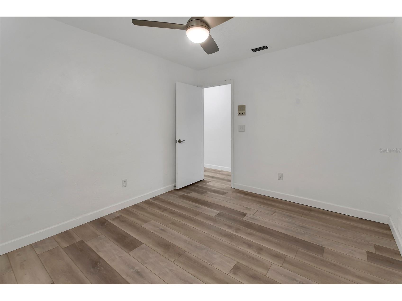 1411 N Beach Street Ormond Beach FL 32174 V4946514 image23