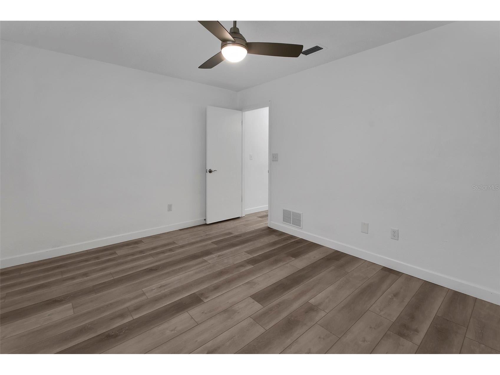 1411 N Beach Street Ormond Beach FL 32174 V4946514 image26