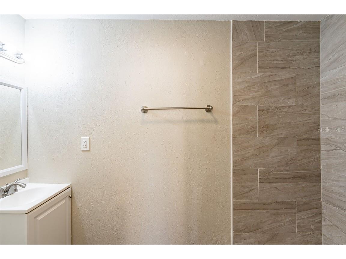 1411 N Powers Drive Orlando FL 32818 O6354503 image13