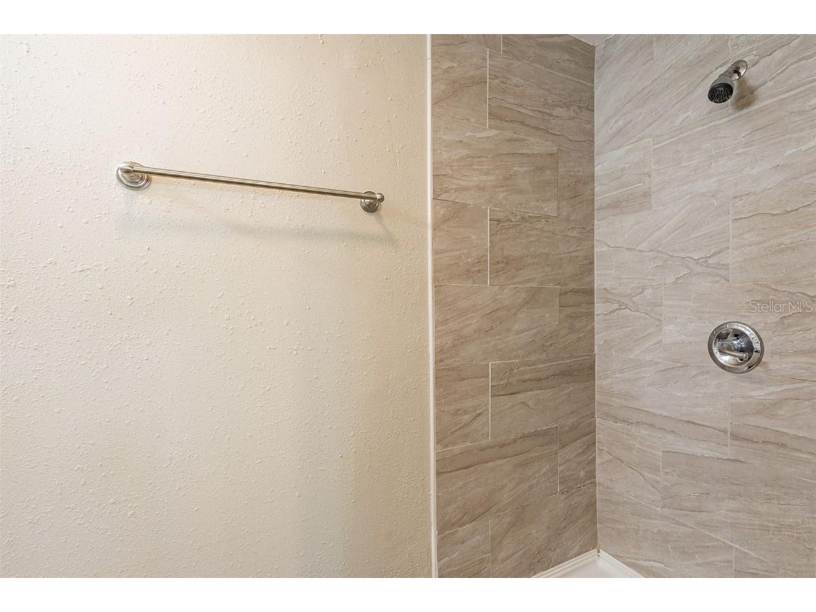 1411 N Powers Drive Orlando FL 32818 O6354503 image15