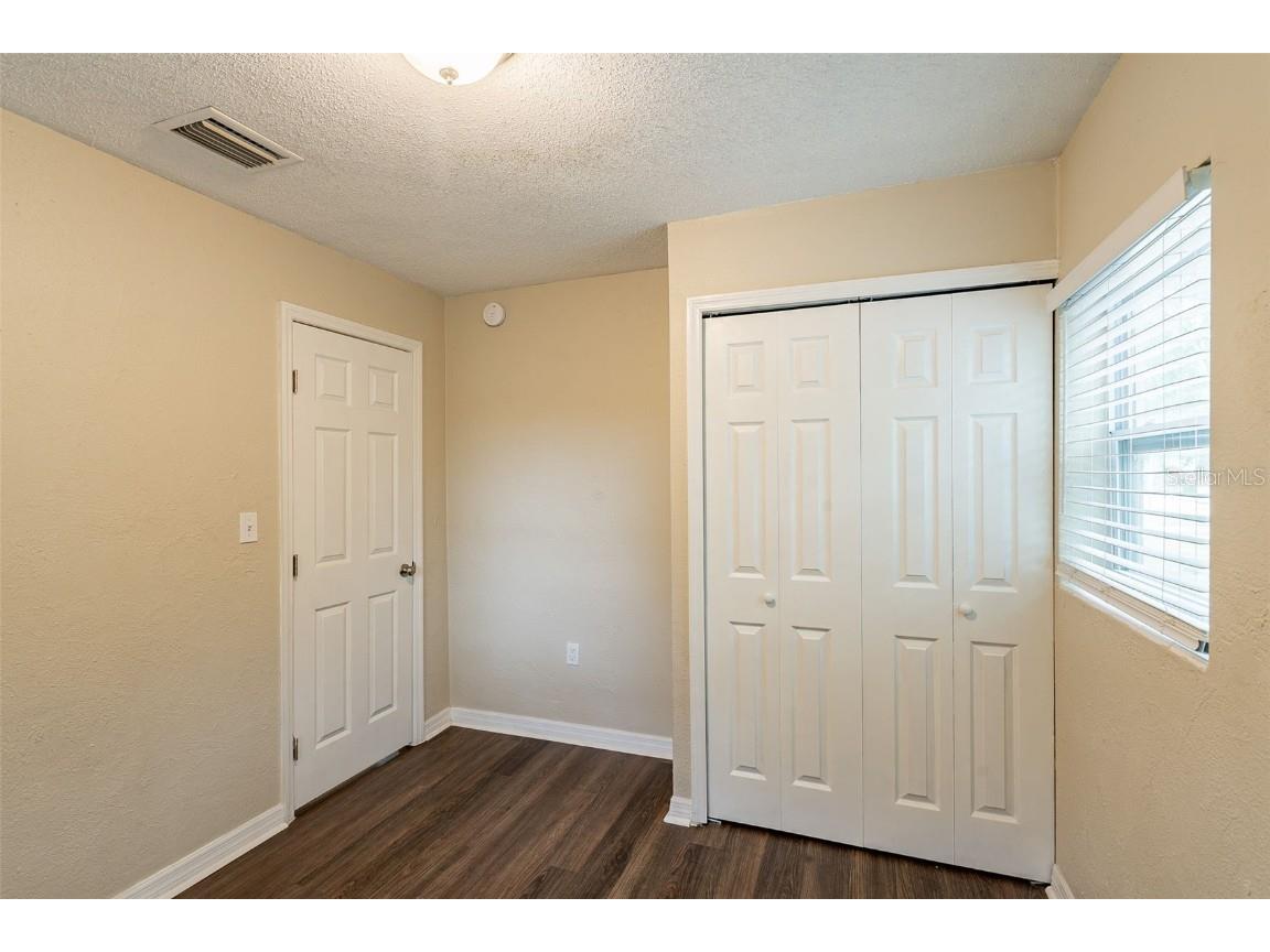 1411 N Powers Drive Orlando FL 32818 O6354503 image18