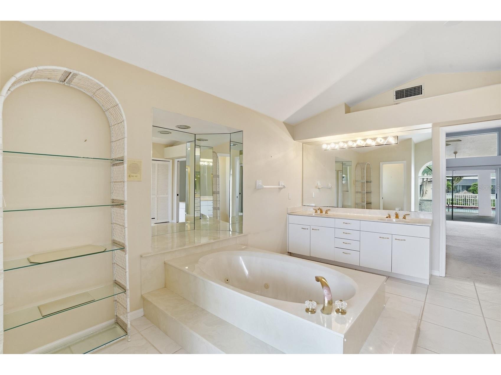 1411 SW 54th Terrace Cape Coral FL 33914 - NIMROD CANAL TB8493262 image30