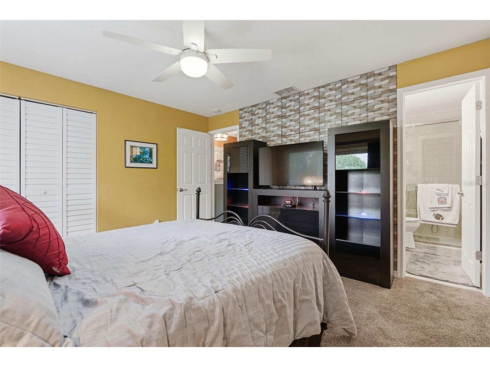1411 Water View Drive W Largo FL 33771 TB8507169 image29