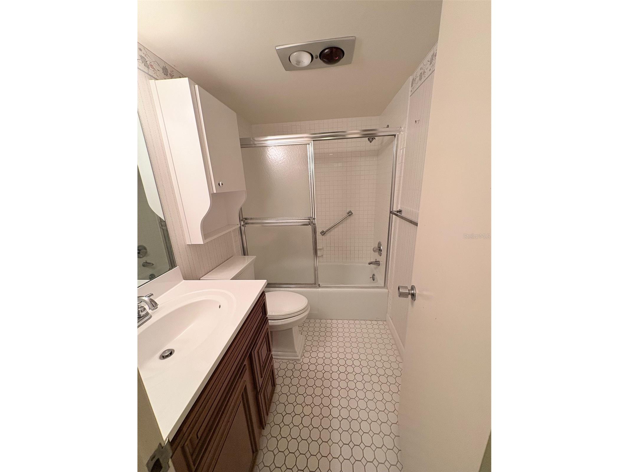 14111 Cypress Circle Tampa FL 33618 A4688854 image11