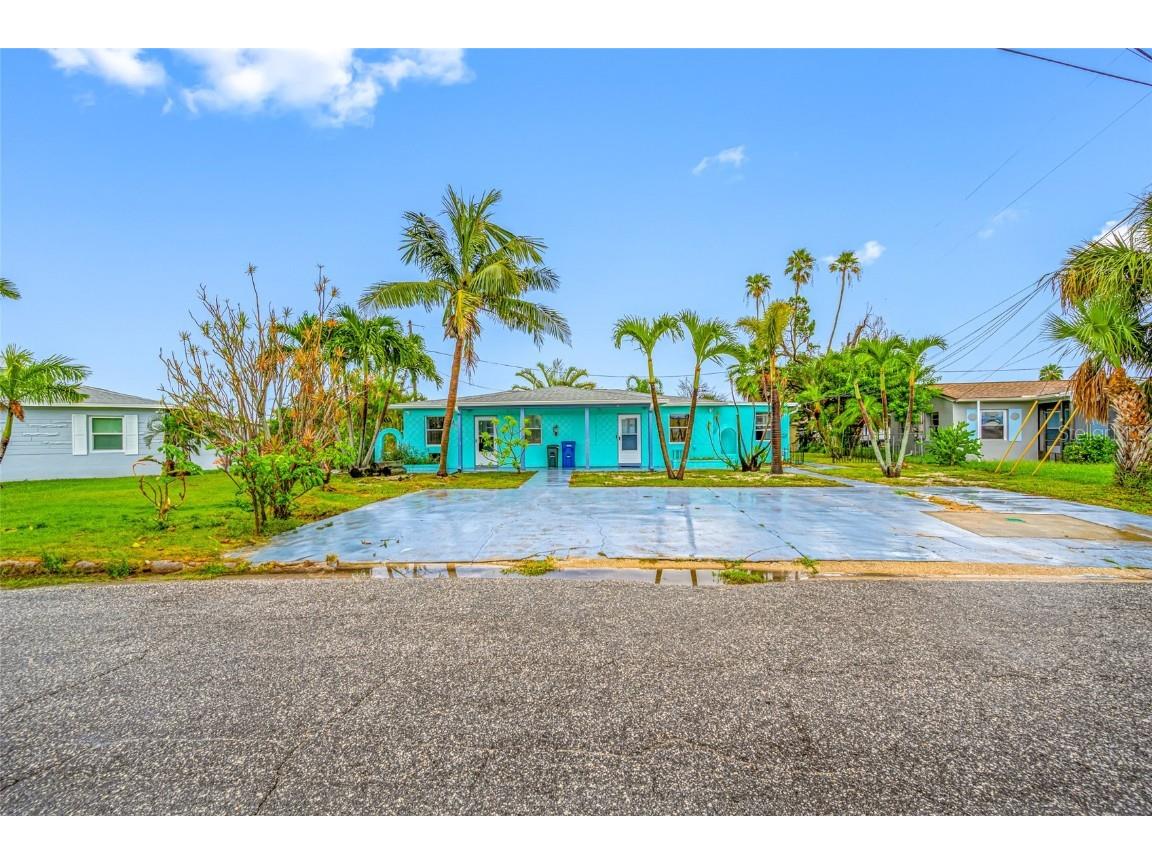 14111 W Parsley Drive Madeira Beach FL 33708 TB8422877 image1