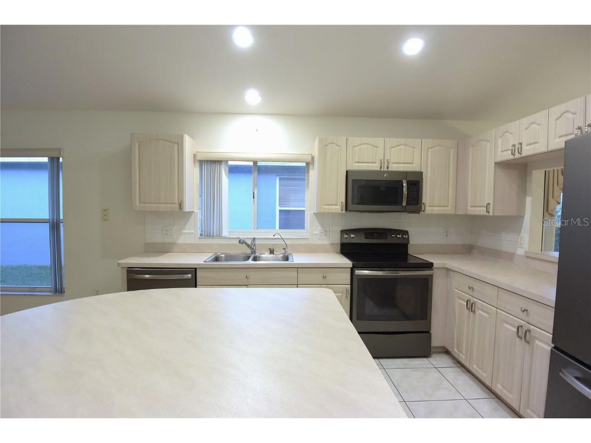 14112 Whitecap Avenue Hudson FL 34667 W7876252 image14