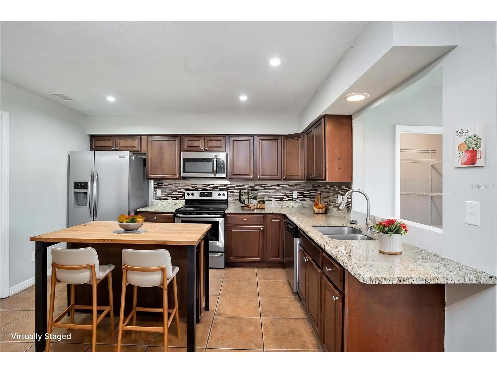 14112 Winslow Place Tampa FL 33624 TB8486044 image2