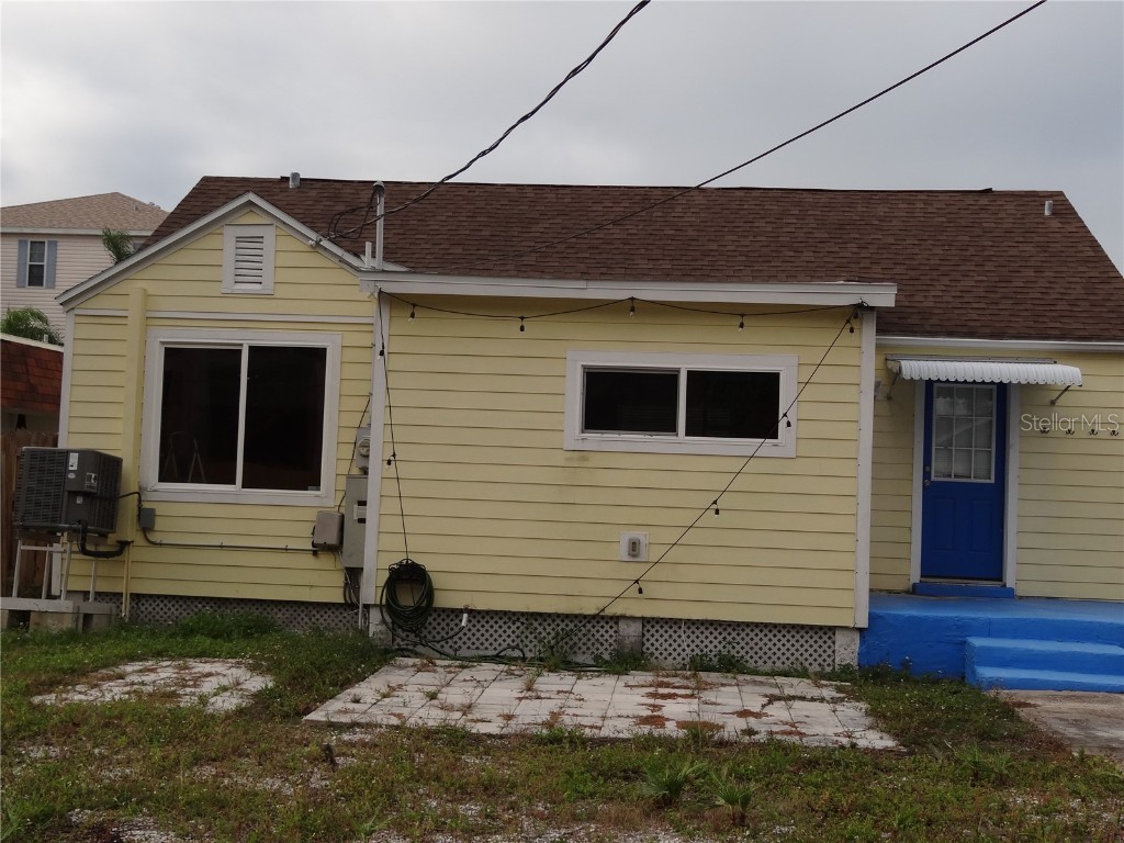 14117 Palm Street Madeira Beach FL 33708 TB8454591 image2