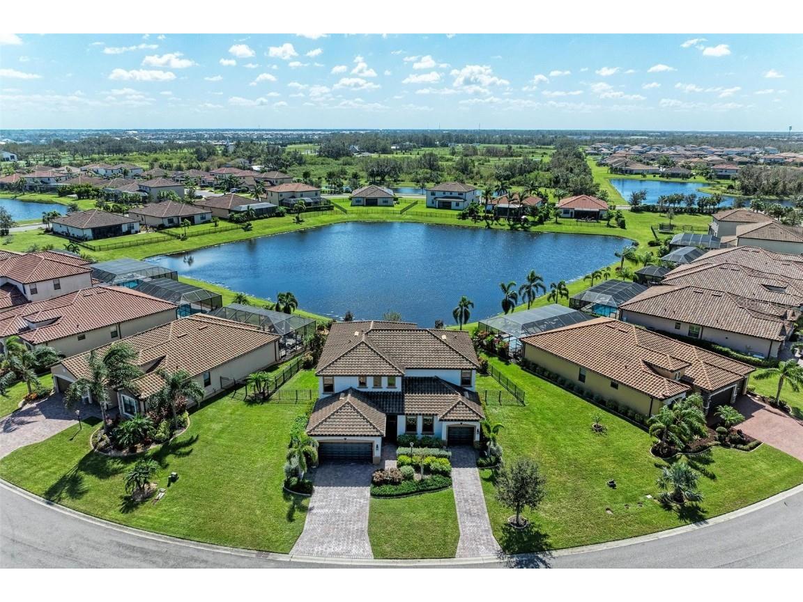 14118 Florida Rosemary Drive Bradenton FL 34211 A4674724 image1