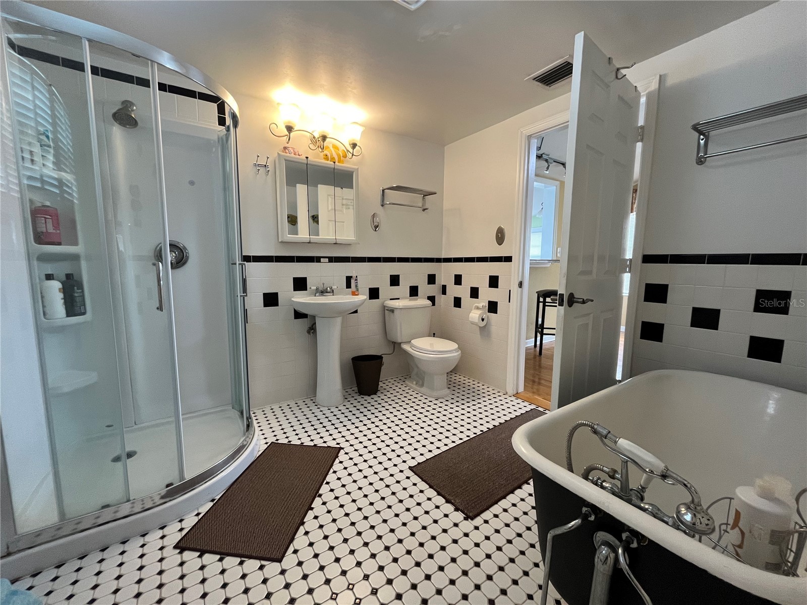 1412 36th Avenue N Saint Petersburg FL 33704 TB8507042 image15