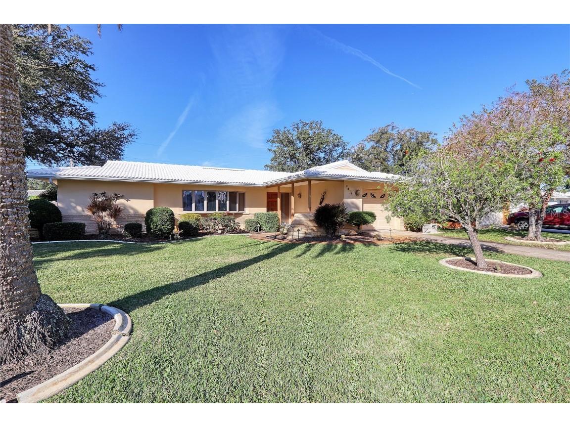 1412 Ambassador Drive Clearwater FL 33764 U8223328 image1