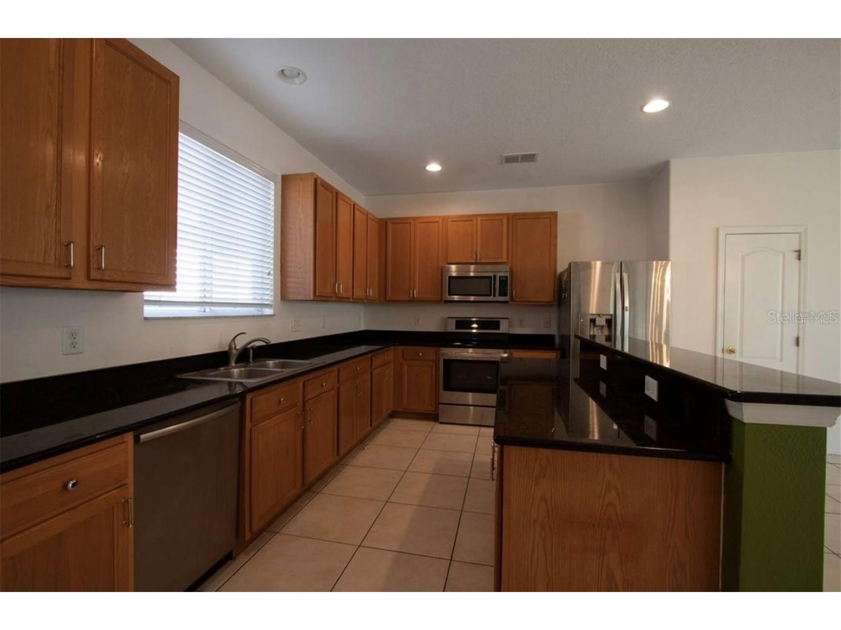 1412 Blackwater Pond Drive Orlando FL 32828 O6400466 image9