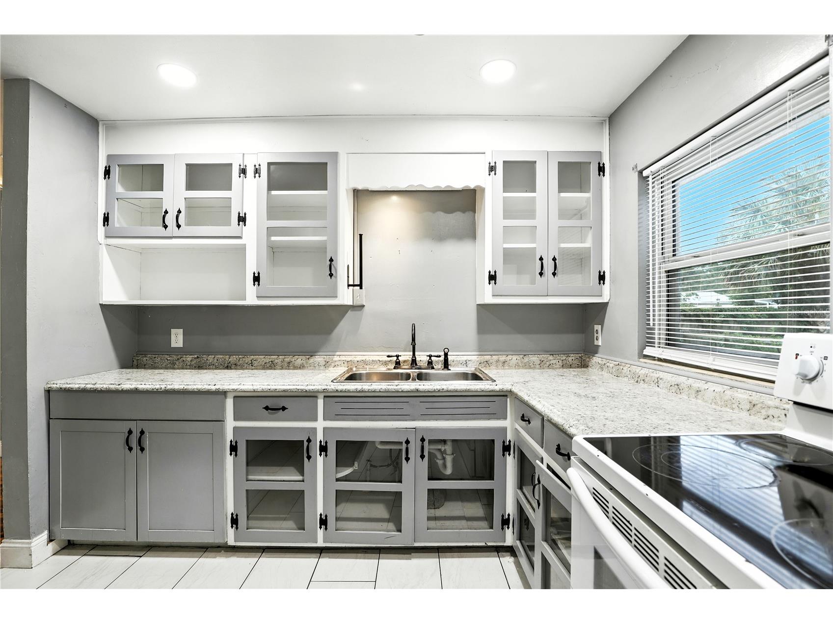 1412 E Voorhis Avenue Deland FL 32724 O6390783 image9