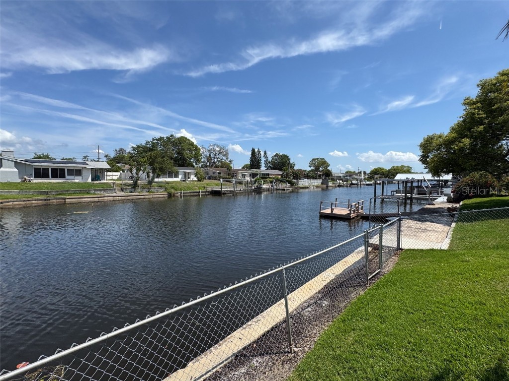1412 Linstock Drive Holiday FL 34690 - ANCLOTE RIVER CANAL W7874302 image1