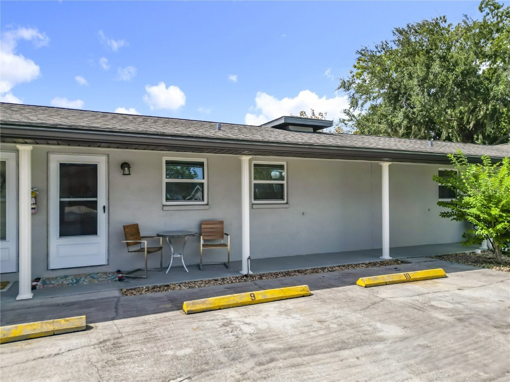 1412 SE Paradise Avenue #8 Crystal River FL 34429 - THREE SISTERS SPRINGS TB8370080 image2