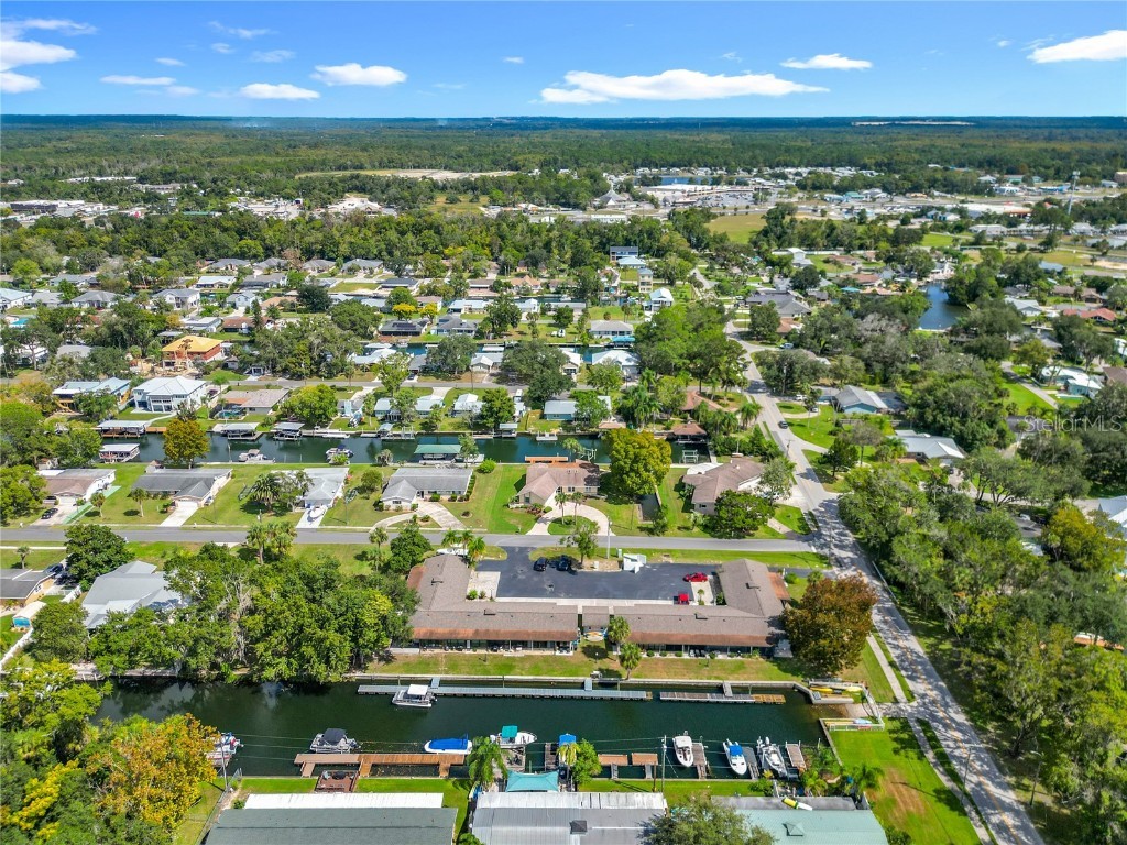 1412 SE Paradise Avenue #8 Crystal River FL 34429 - THREE SISTERS SPRINGS TB8370080 image28