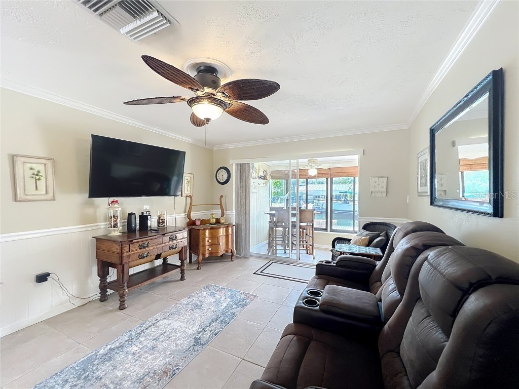 1412 SE Paradise Avenue #8 Crystal River FL 34429 - THREE SISTERS SPRINGS TB8370080 image8