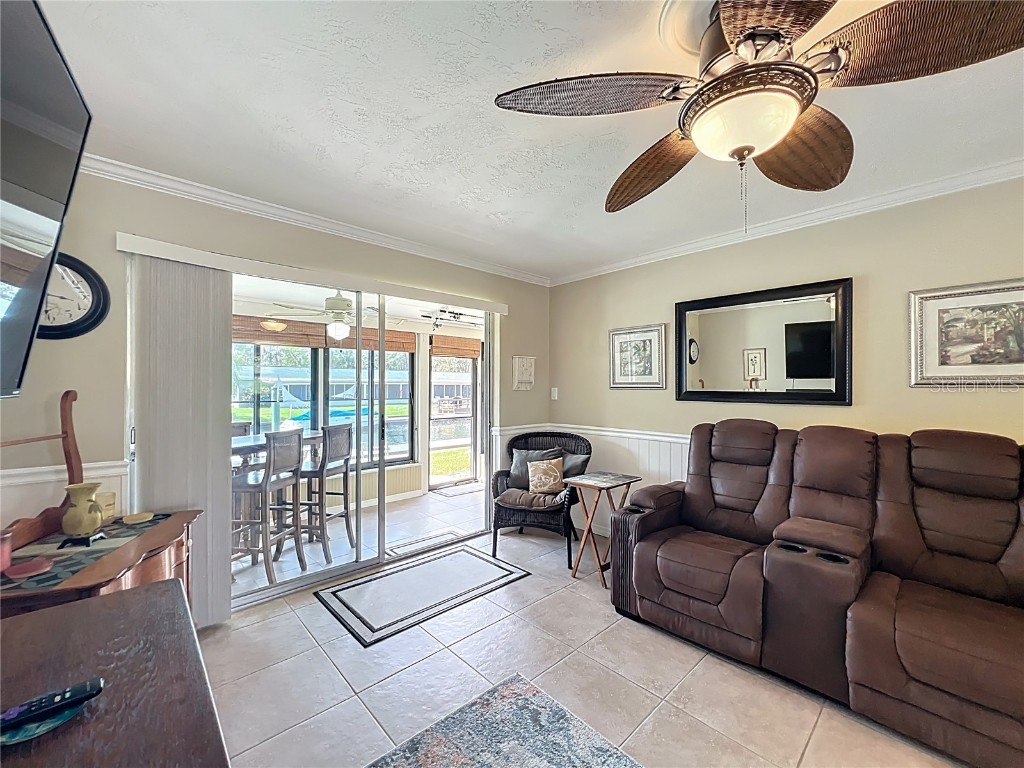1412 SE Paradise Avenue #8 Crystal River FL 34429 - THREE SISTERS SPRINGS TB8370080 image9