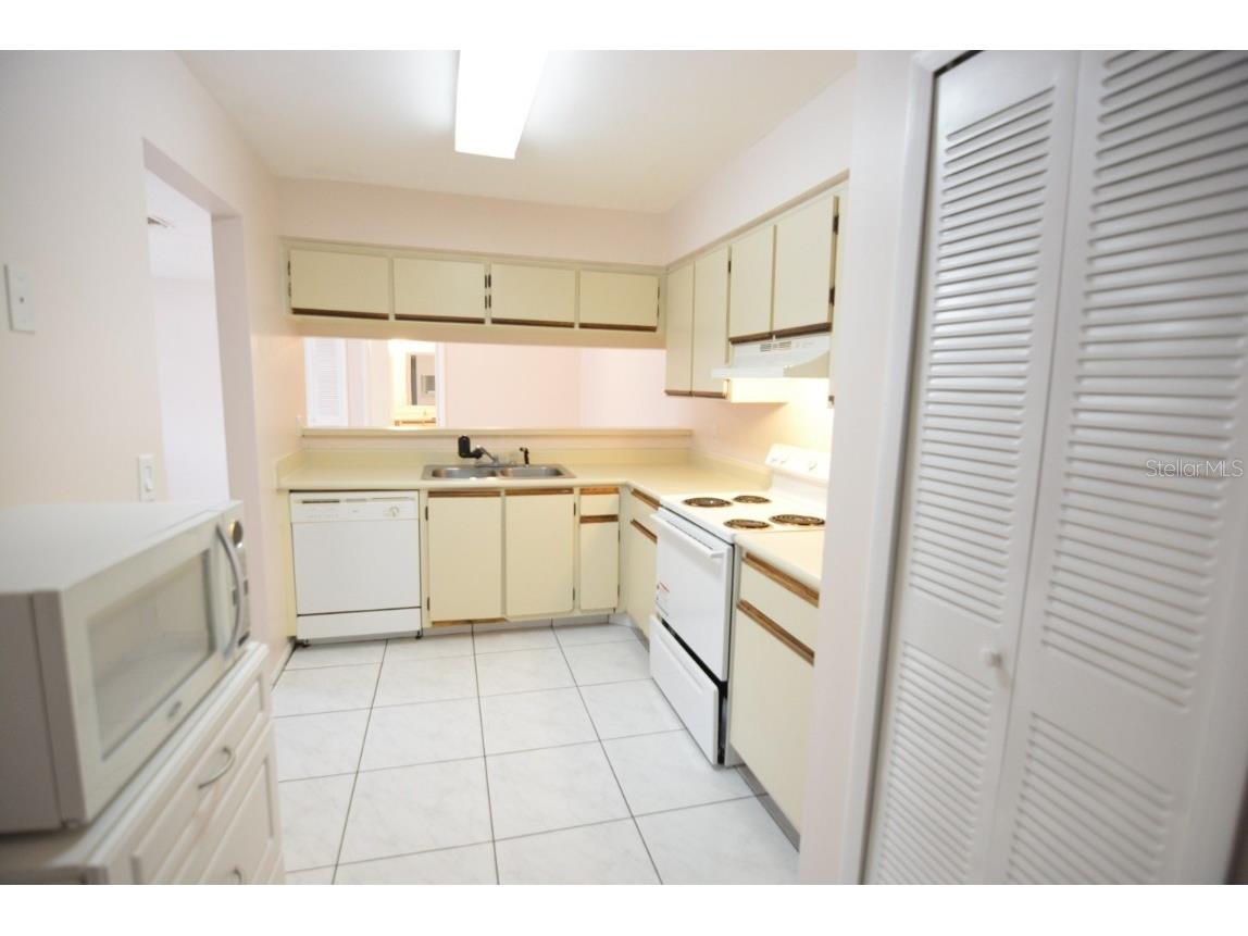 1412 Sophie Boulevard Orlando FL 32828 O6366293 image7