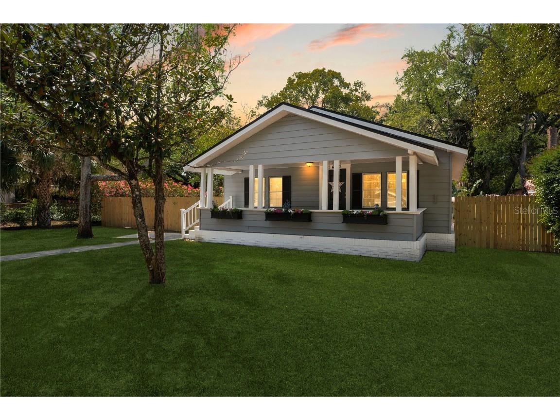 1412 W Arctic Street Tampa FL 33604 A4565478 image1