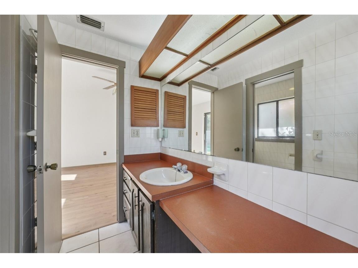 1412 Wexford Drive N Palm Harbor FL 34683 TB8452271 image36