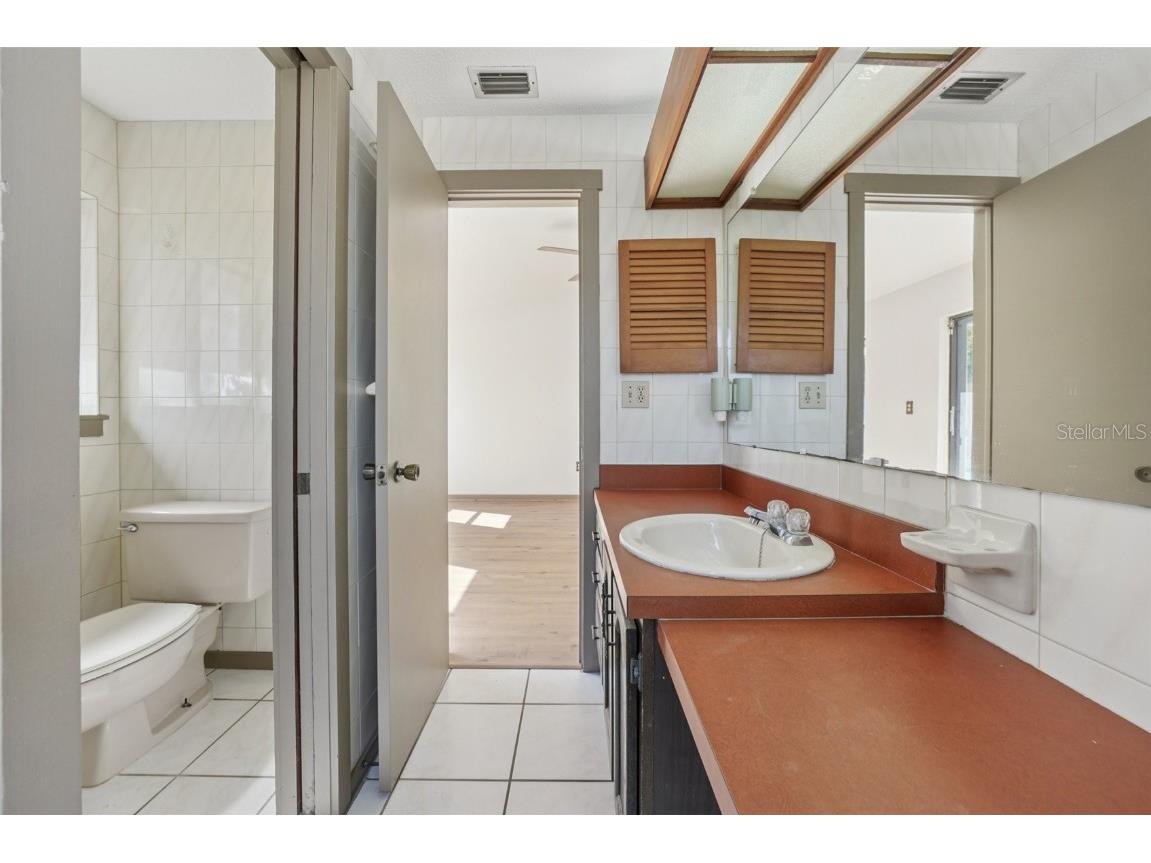 1412 Wexford Drive N Palm Harbor FL 34683 TB8452271 image42