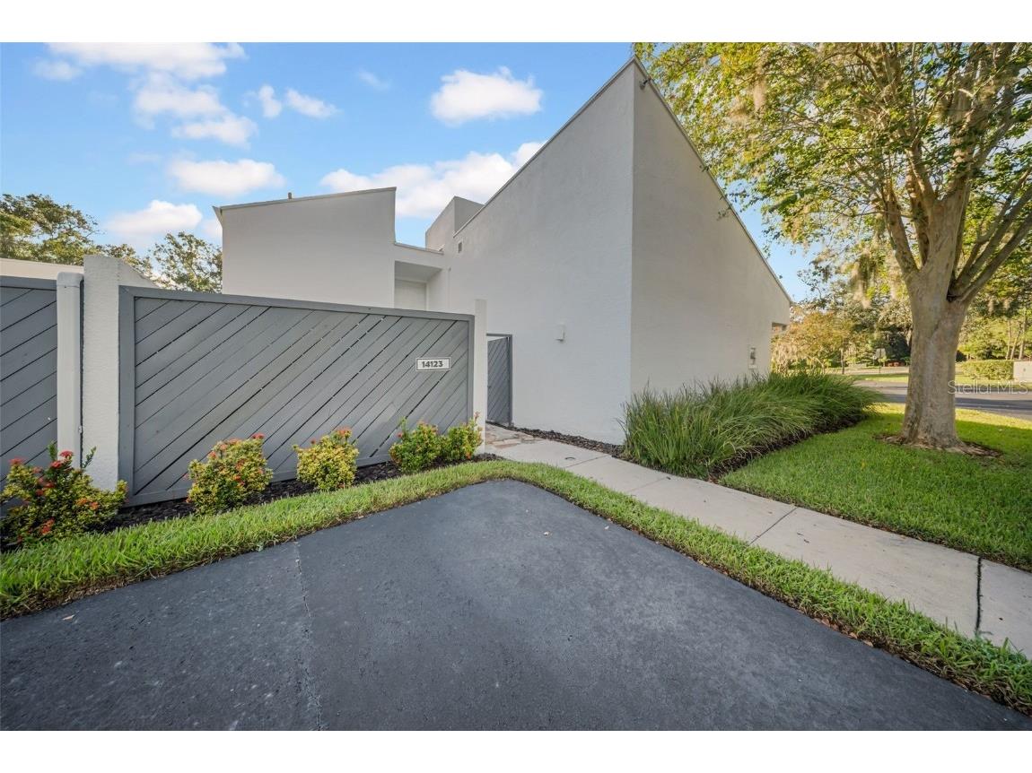 14123 Cypress Circle #14123 Tampa FL 33618 O6341891 image2