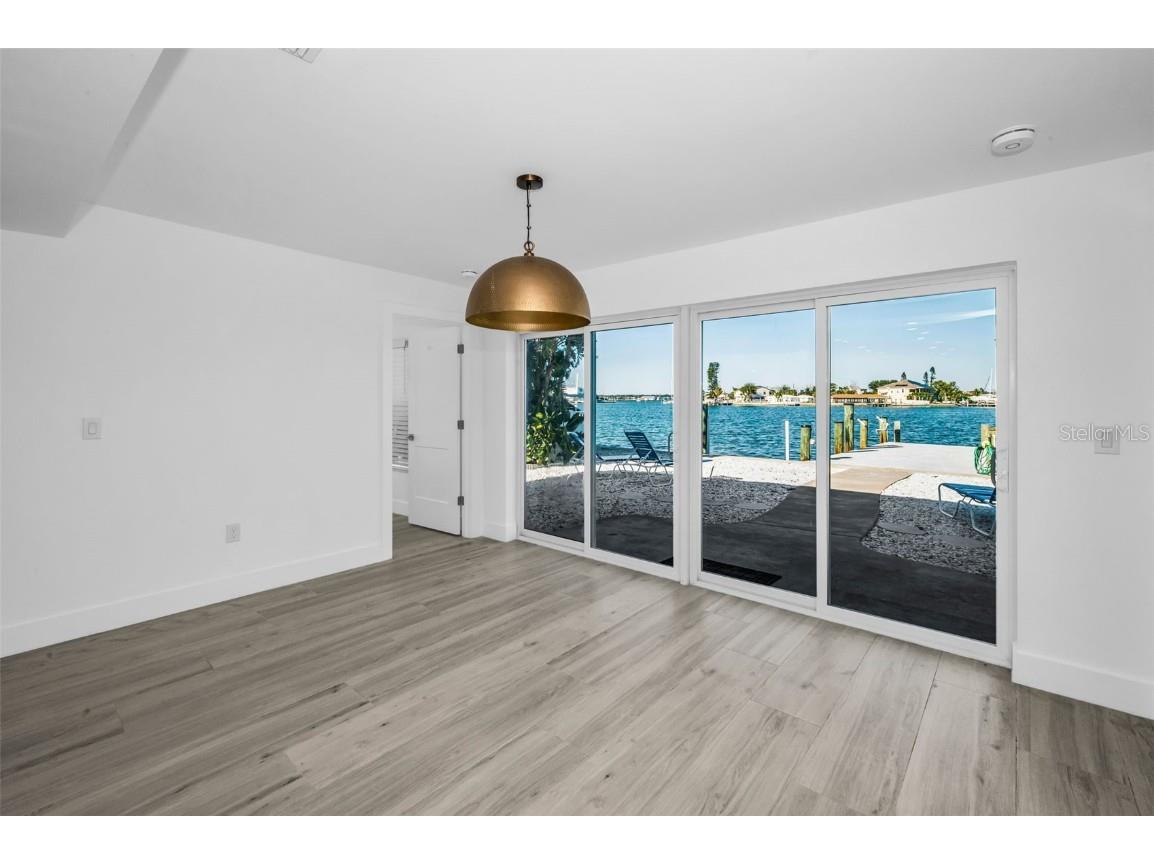 14125 N Bayshore Drive Madeira Beach FL 33708 TB8438525 image10